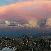 Wolkenstimmung bei Sonnenuntergang